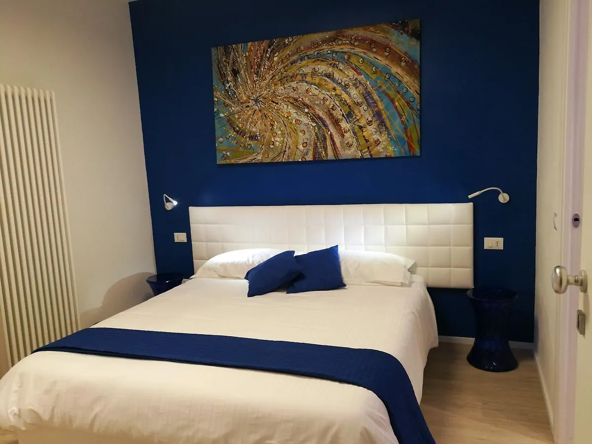 Suite Color فيرونا 3*,  إيطاليا